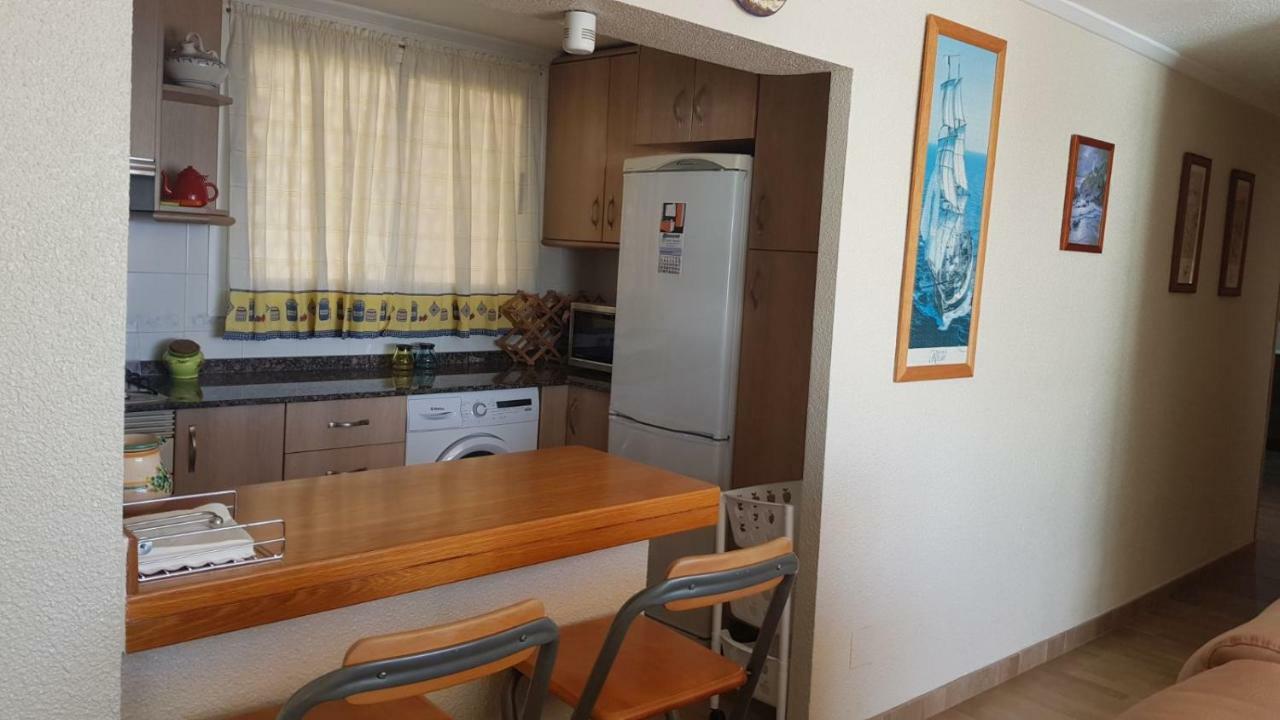 Apartment Albufereta With Sea View Alicante Eksteriør billede